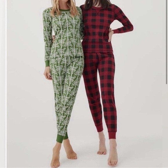 REPOSH Pact Green and Red Pajama Set **PLEASE READ!!** - Picture 1 of 9